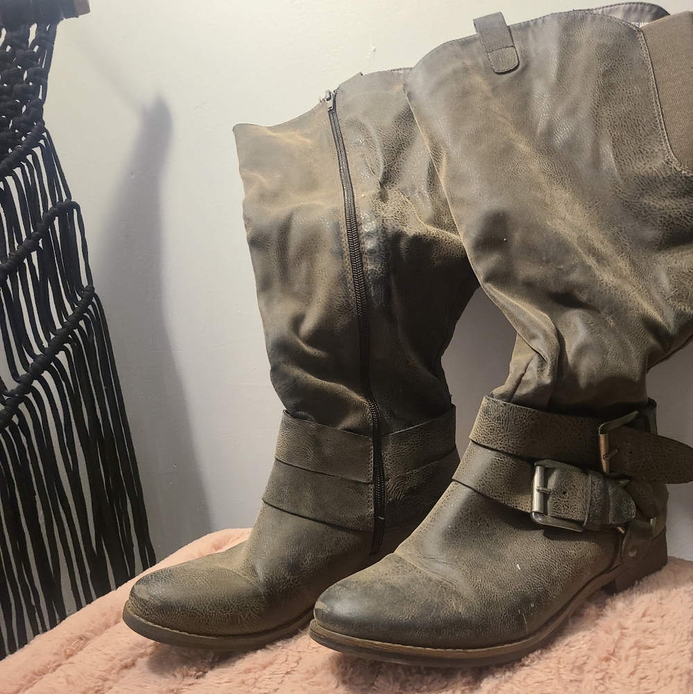 Boots